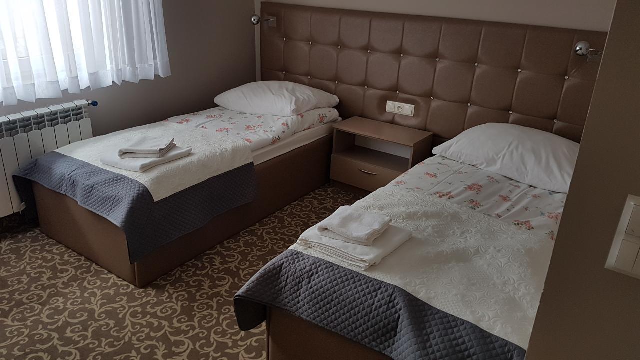 Hotel Gutland Wysokie Mazowieckie Buitenkant foto