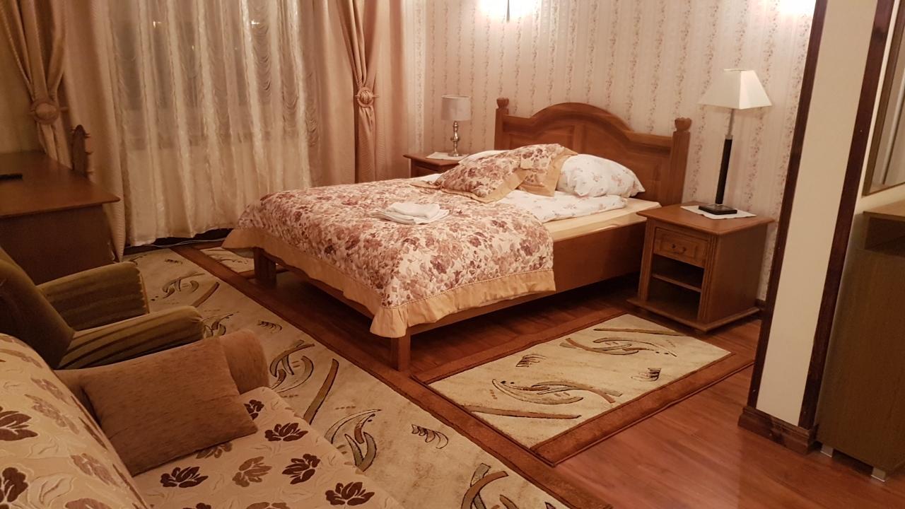 Hotel Gutland Wysokie Mazowieckie Buitenkant foto