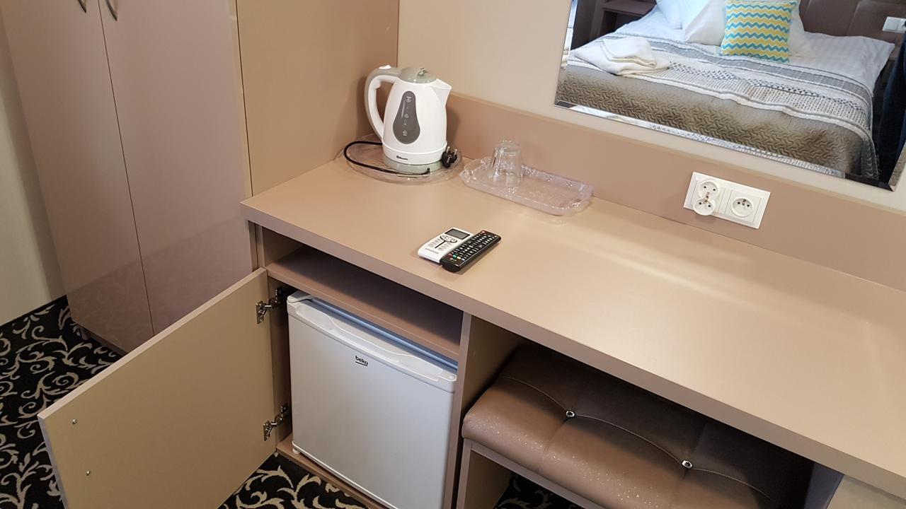 Hotel Gutland Wysokie Mazowieckie Buitenkant foto